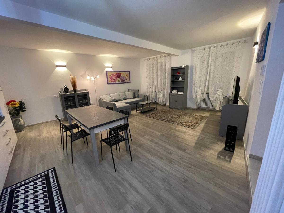 Casa Vacanza Revolta Trento Eksteriør bilde