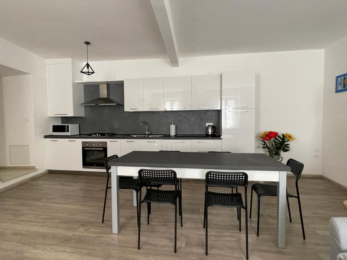Casa Vacanza Revolta Trento Eksteriør bilde
